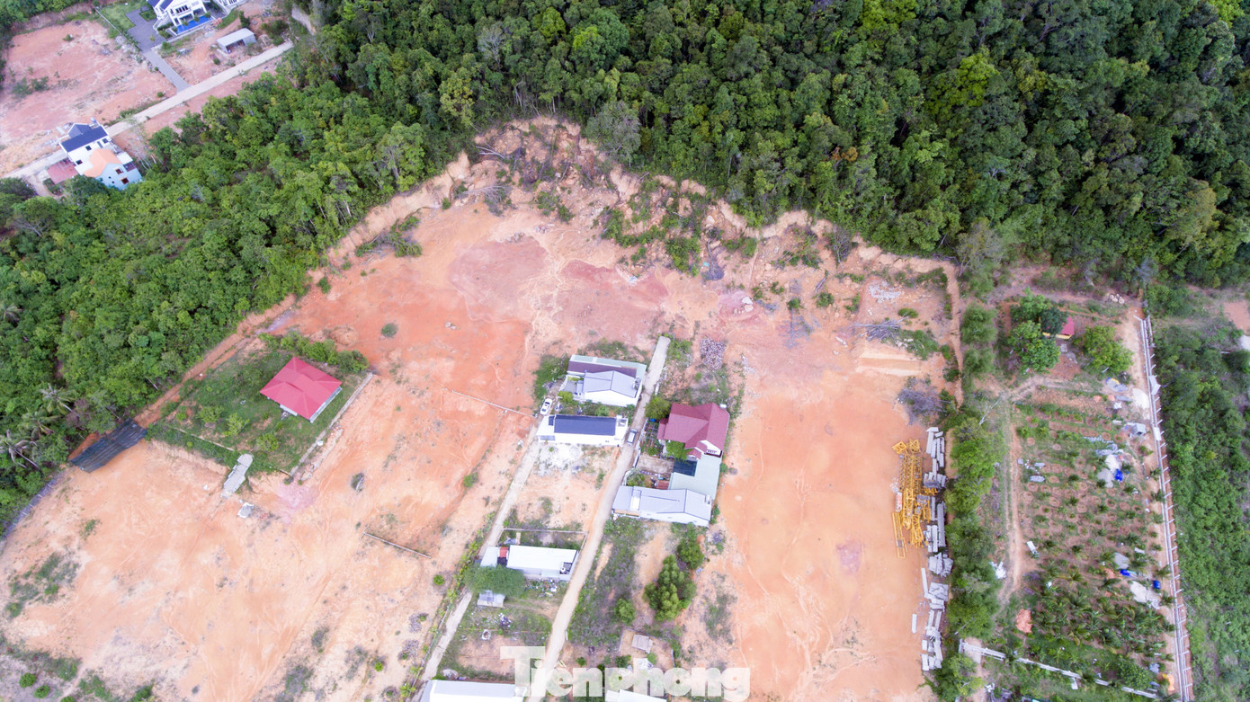 Nhìn từ trên cao đảo ngọc Phú Quốc bị ‘băm nát’ do buông lỏng quản lý ảnh 1