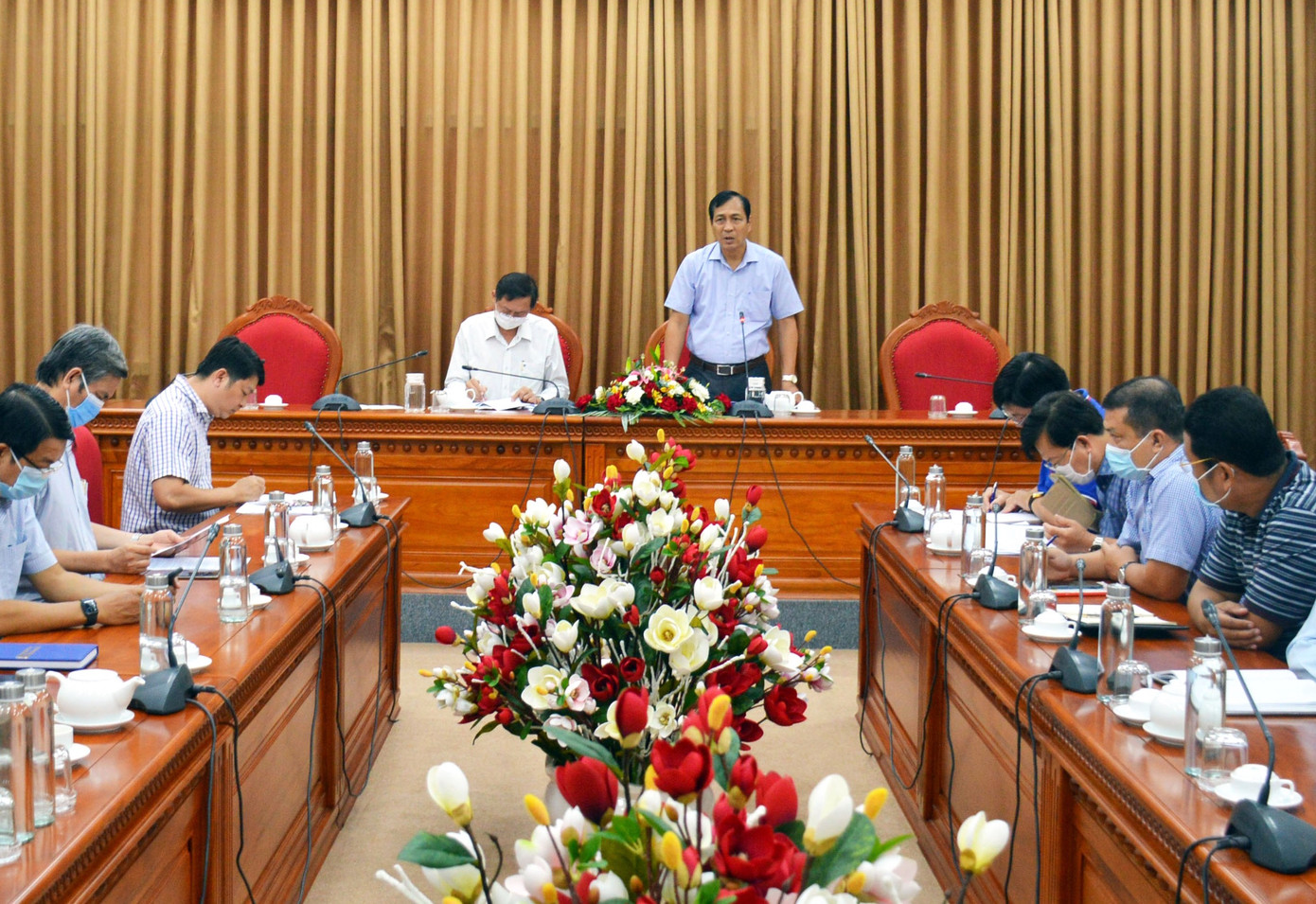 Bạc Liêu có ca nghi mắc COVID-19, Cà Mau, Sóc Trăng họp khẩn ảnh 1