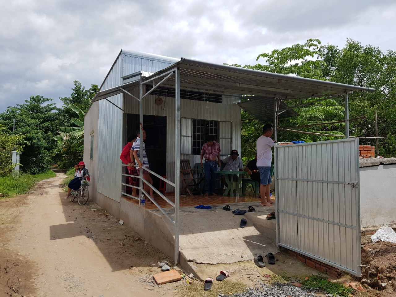 Lập đoàn kiểm tra vào cuộc vụ ký khống tiền xây nhà “mái ấm nông dân” ảnh 2