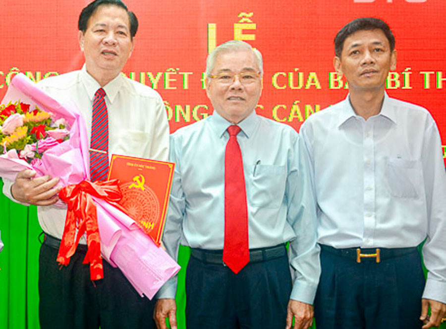 Công bố quyết định của Ban Bí thư về công tác cán bộ ảnh 1