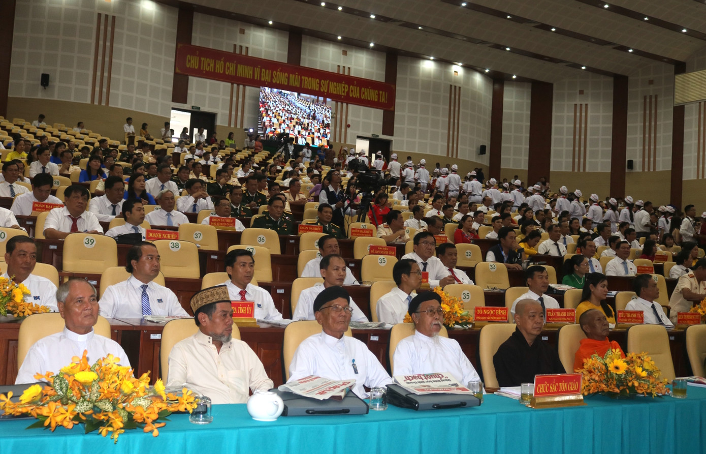 Trà Vinh phấn đấu trở thành tỉnh trọng điểm khu vực ĐBSCL về kinh tế biển ảnh 2