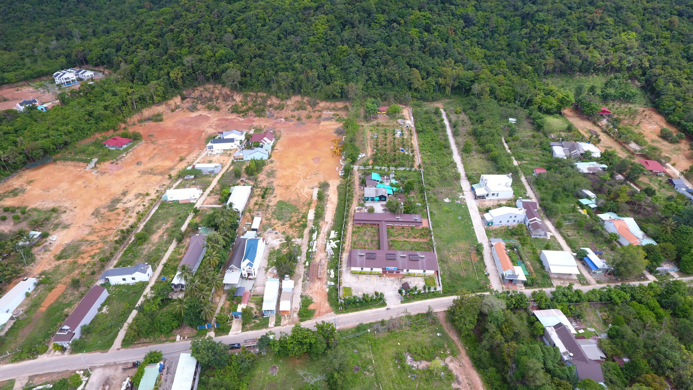 Phá dỡ hàng loạt công trình, nhà ở xây dựng bao chiếm ở Phú Quốc ảnh 4