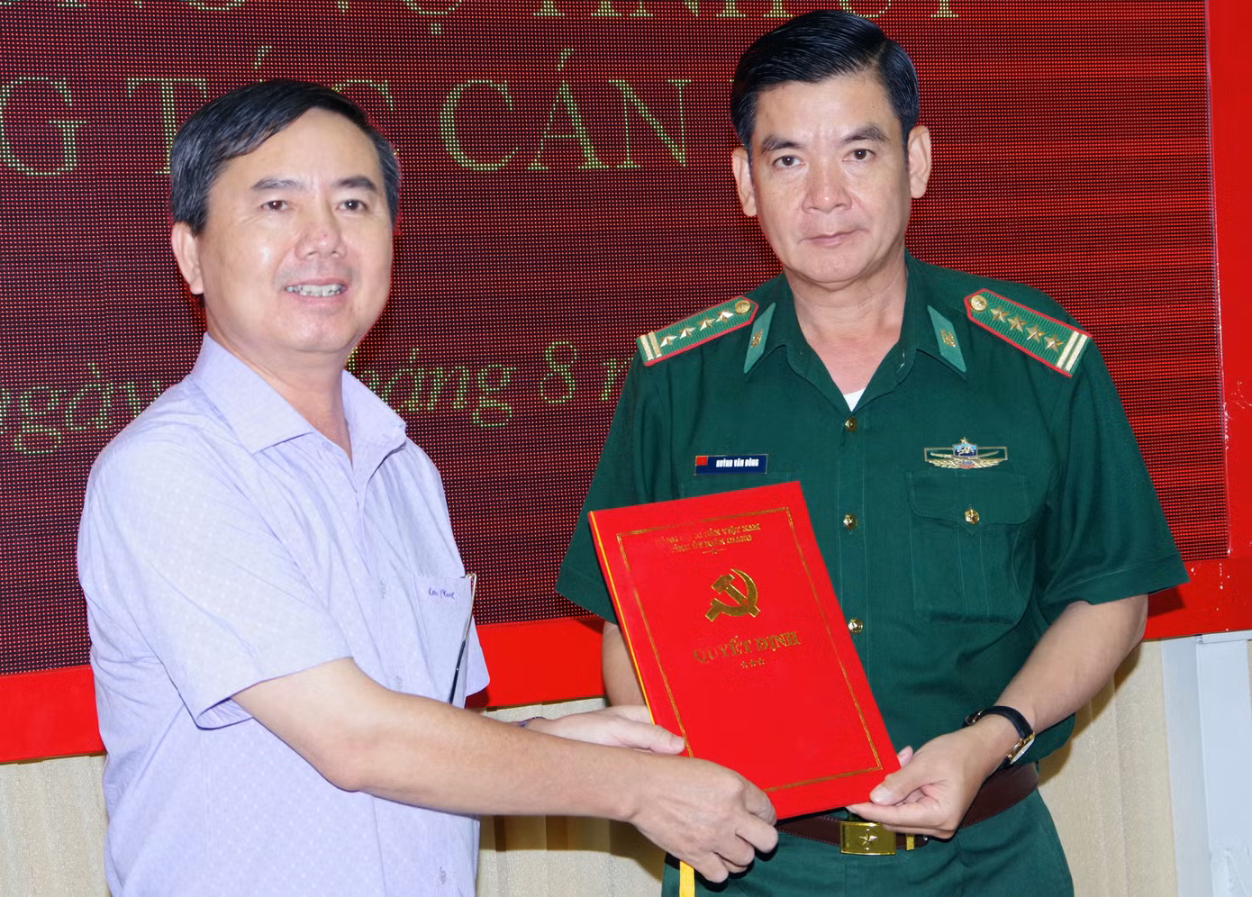Đại tá Huỳnh Văn Đông giữ chức Bí thư Đảng uỷ Bộ đội biên phòng Kiên Giang ảnh 1