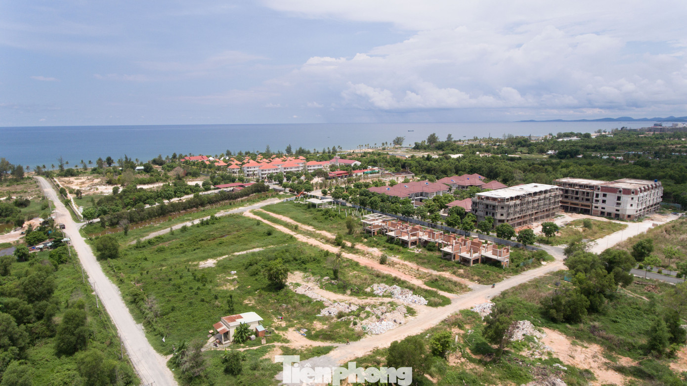 Nhìn từ trên cao đảo ngọc Phú Quốc bị ‘băm nát’ do buông lỏng quản lý ảnh 8