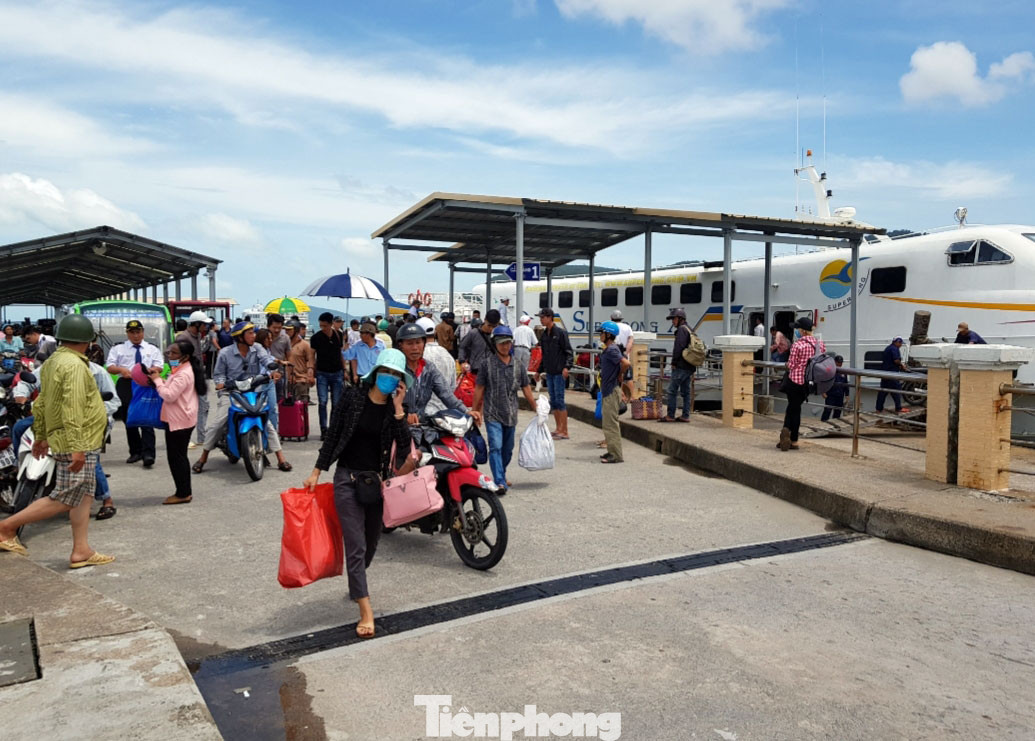 Phú Quốc: Có trên 200 người tiếp xúc bệnh nhân số 54 ảnh 2