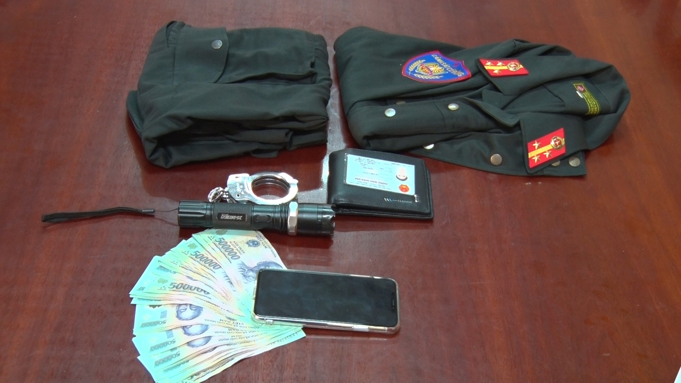 Thanh niên lập tài khoản zalo giả gái xinh, công an lừa đảo tiền 'bạn trai' ảnh 2