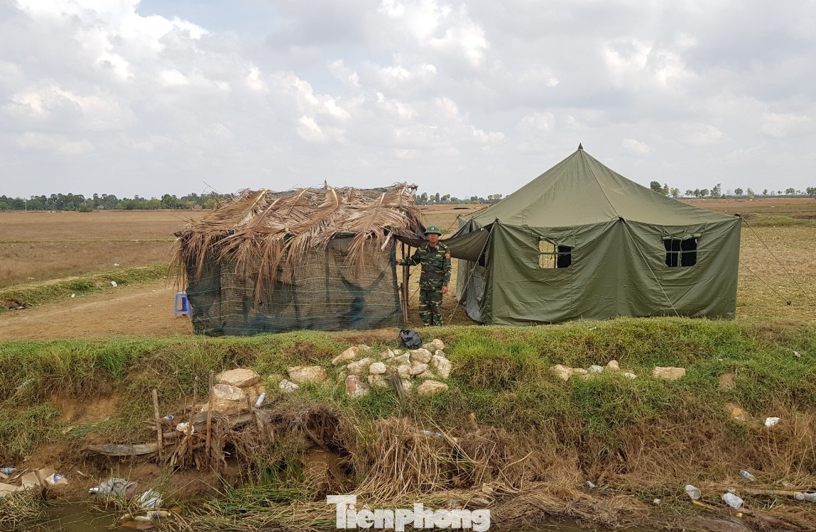 Thời COVID-19, giao thương qua biên giới bằng... xuồng không người lái ảnh 17