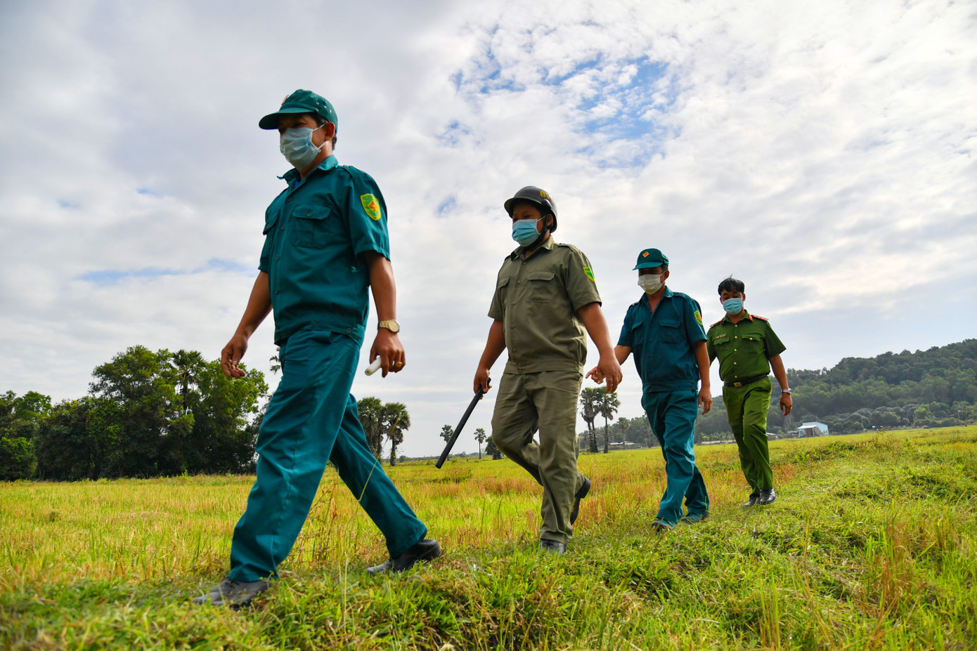 Những ‘lá chắn thép’ trên tuyến đầu phòng chống dịch COVID – 19 ở biên giới ảnh 1