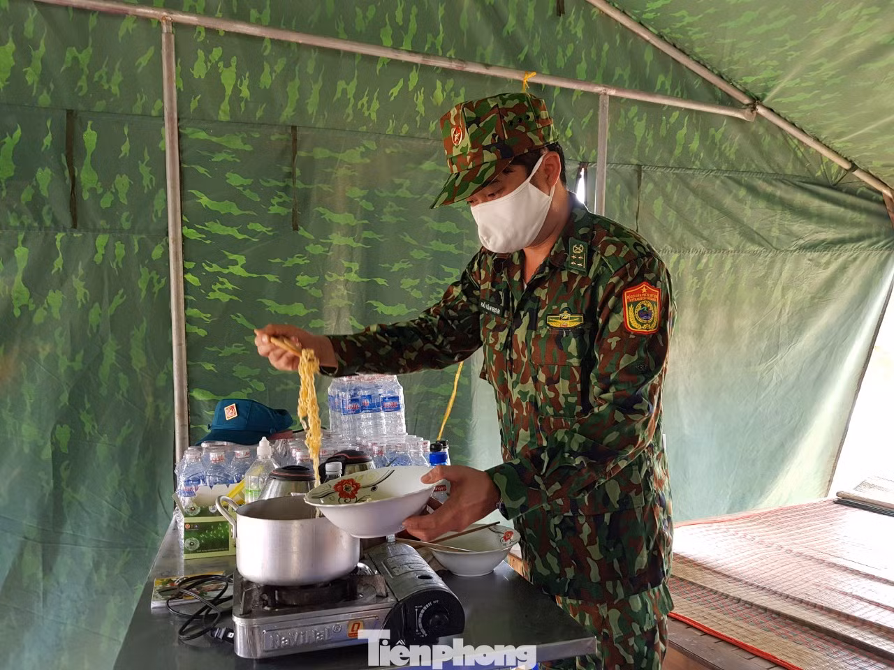 Biên giới Tây Nam những ngày chống dịch COVID -19 ảnh 13