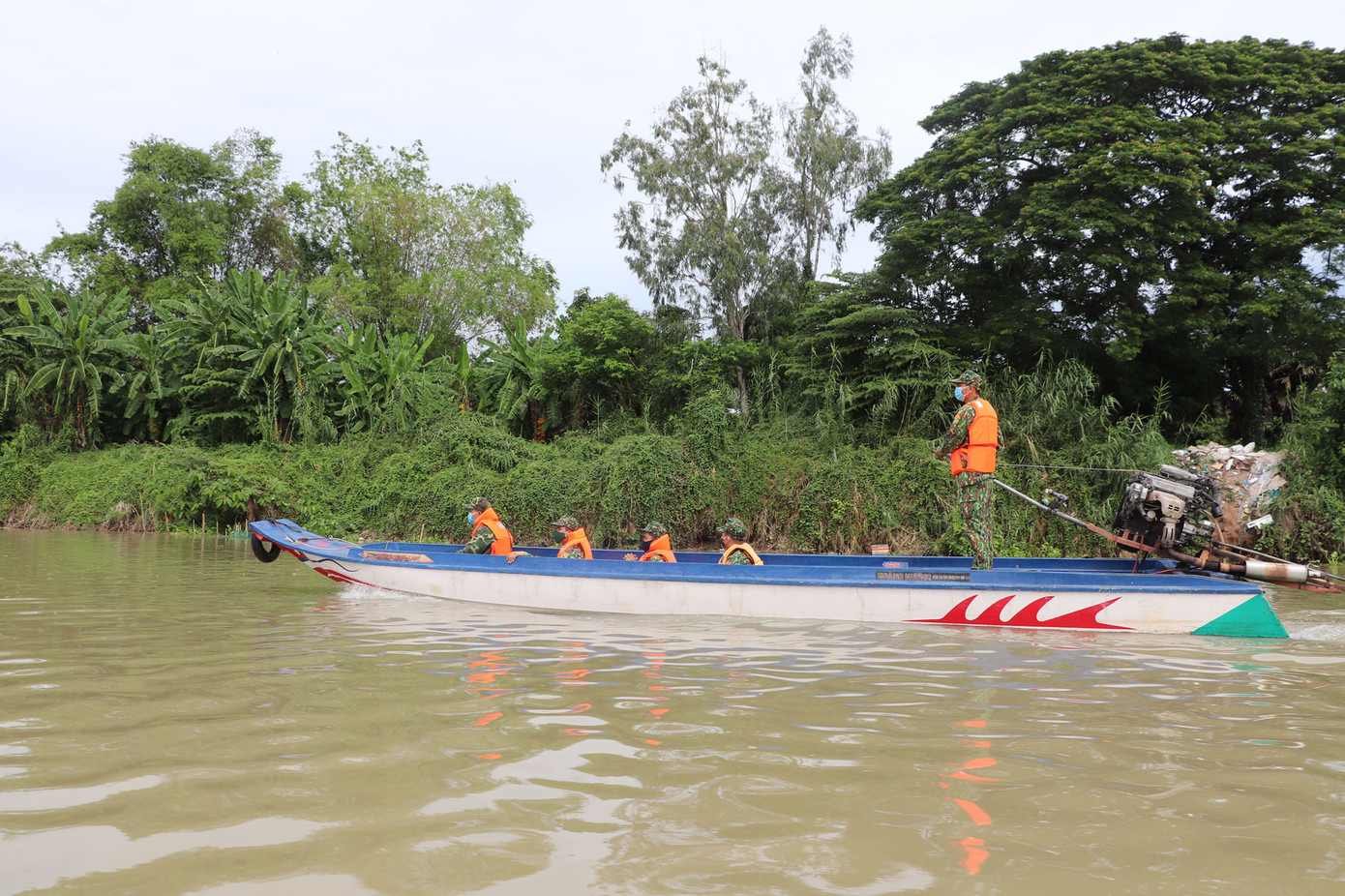 Kiên cường phòng, chống dịch nơi tuyến đầu biên giới An Giang ảnh 7