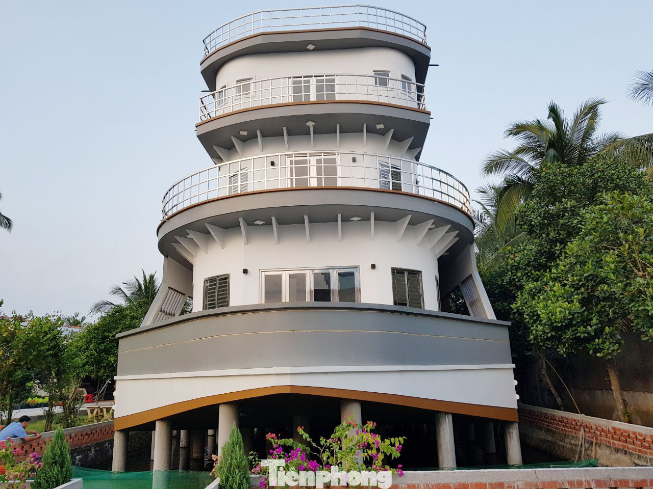 Chiêm ngưỡng 'căn nhà du thuyền' 5 tỷ độc nhất miền Tây ảnh 7