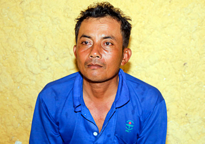 Thầy giáo đâm chết bạn đồng tính rồi nhờ em ruột báo công an ảnh 1