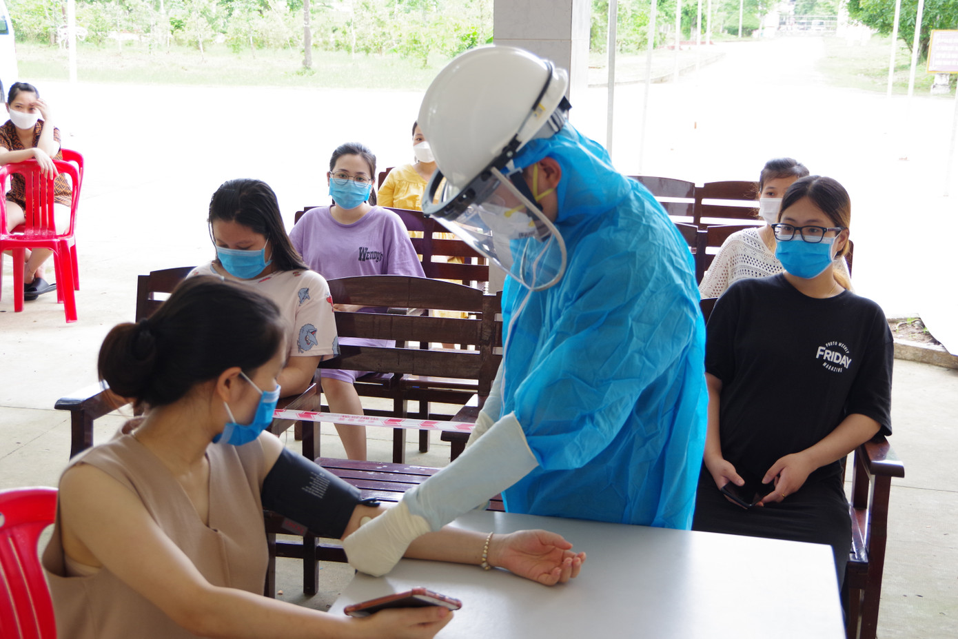 Sóc Trăng khám sàng lọc cho 29 phụ nữ mang thai tại khu cách ly ảnh 1