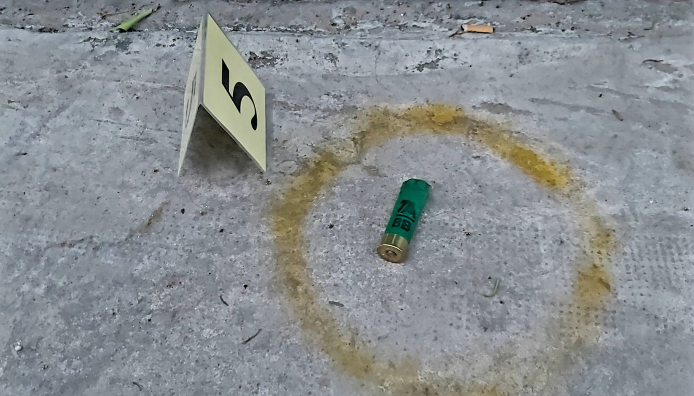 Điều tra vụ hỗn chiến kinh hoàng bằng súng, lựu đạn trong đêm ảnh 2