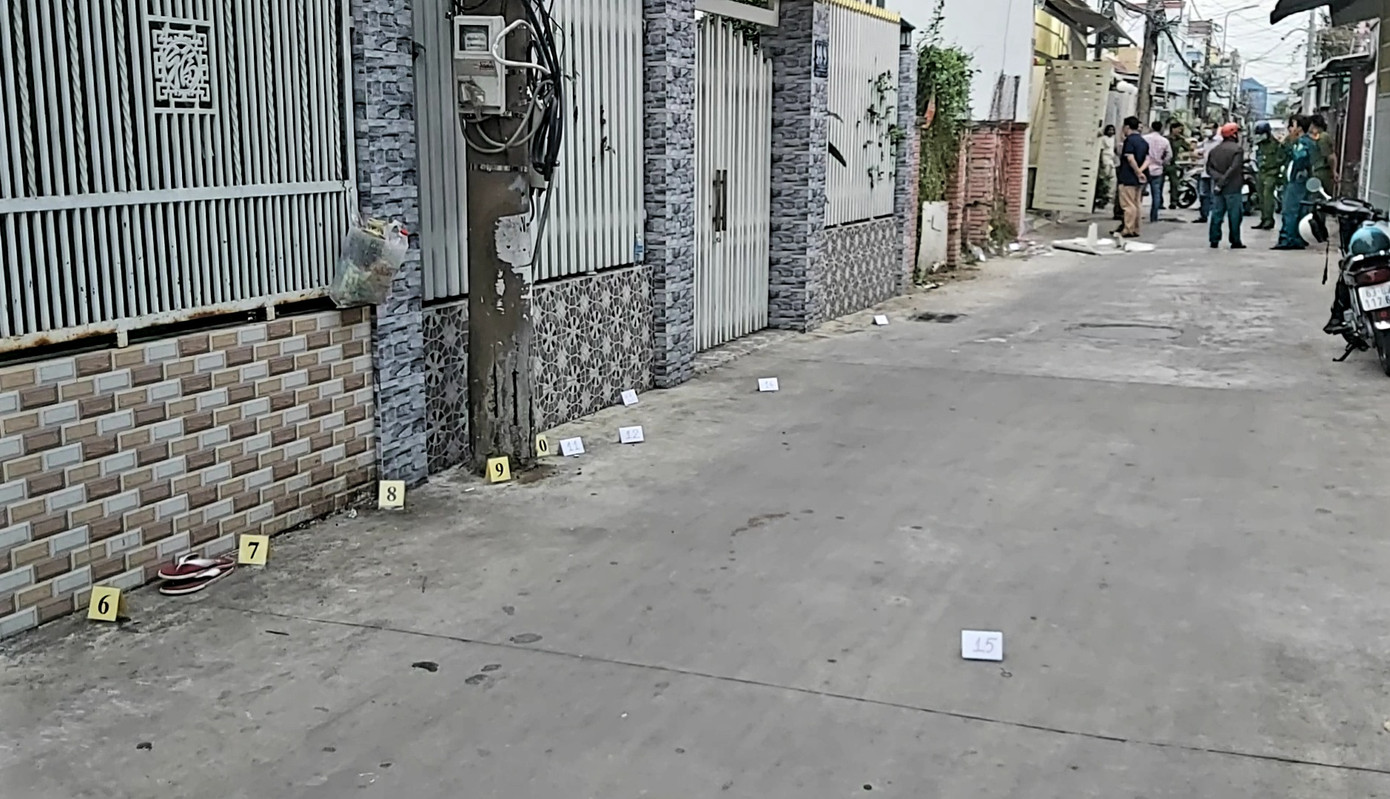 Điều tra vụ hỗn chiến kinh hoàng bằng súng, lựu đạn trong đêm ảnh 4