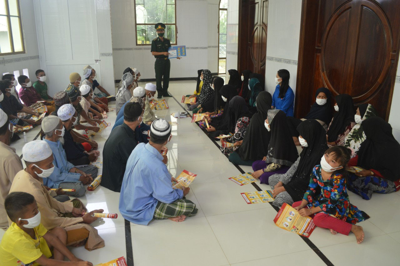 Kiên cường phòng, chống dịch nơi tuyến đầu biên giới An Giang ảnh 1