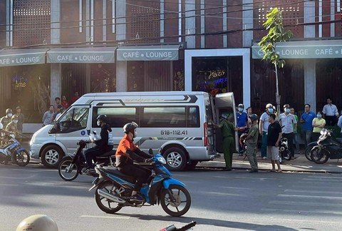 Nghi nổ súng truy sát kinh hoàng trong lúc đòi nợ ở Cần Thơ: Tạm giữ 14 nghi phạm ảnh 1