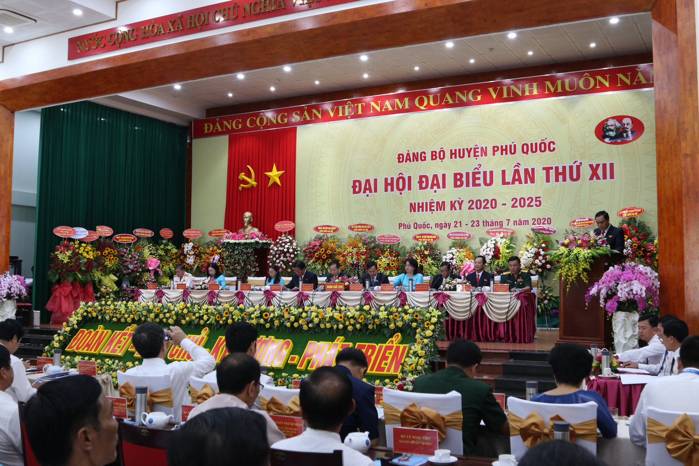 Những tập đoàn kinh tế nào đang khiến Phú Quốc khởi sắc? ảnh 1