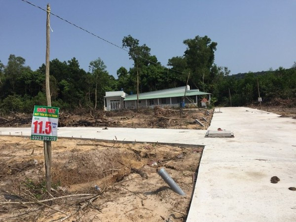 Phú Quốc lại tạm dừng tách thửa, chuyển mục đích sử dụng đất ảnh 2