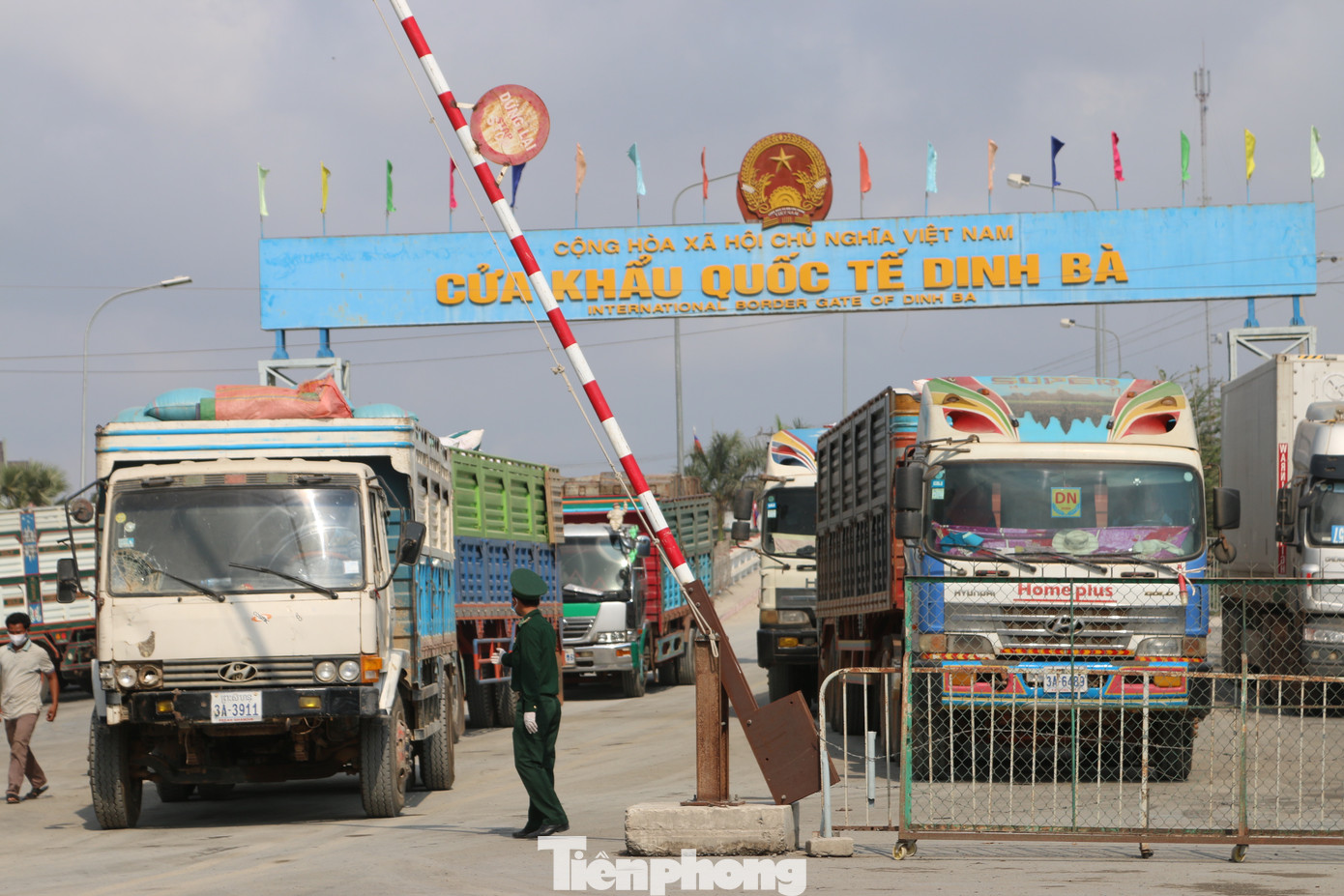 Thời COVID-19, giao thương qua biên giới bằng... xuồng không người lái ảnh 8