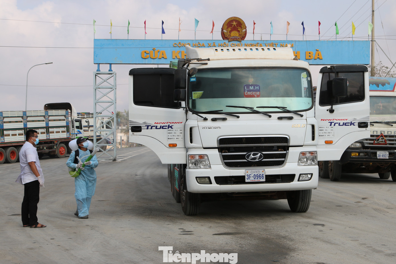 Biên giới Tây Nam những ngày chống dịch COVID -19 ảnh 19