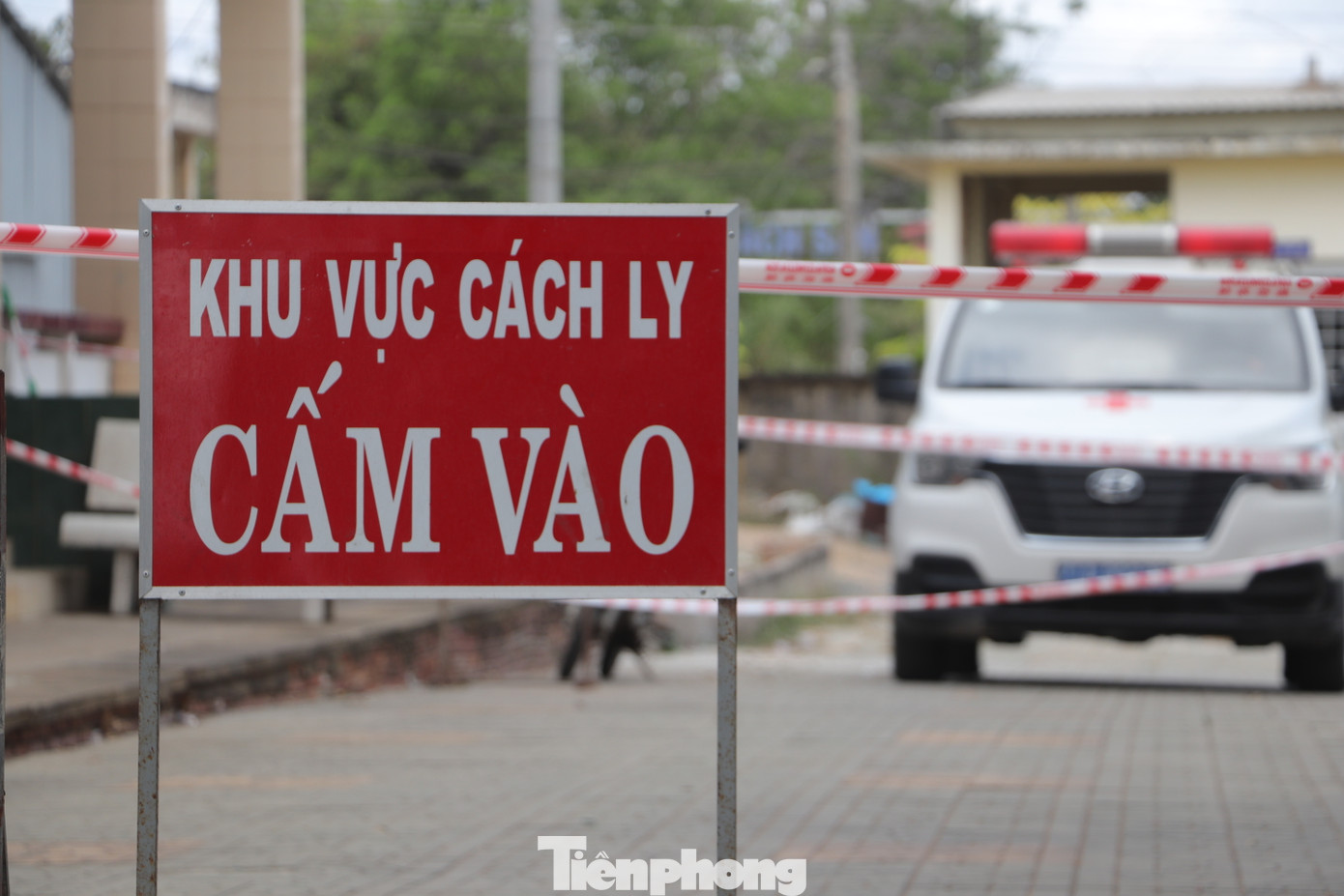 Cận cảnh khu vực phong tỏa, cách ly gần 1.600 người liên quan ca thứ 123 ảnh 10