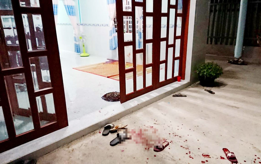 Đi làm về không thấy vợ nấu cơm, chồng ra tay sát hại ảnh 1