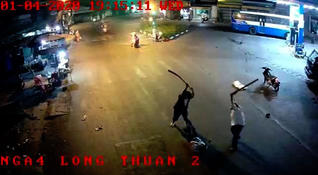  Bắt 2 nghi phạm chém người dã man tại cây xăng ảnh 2