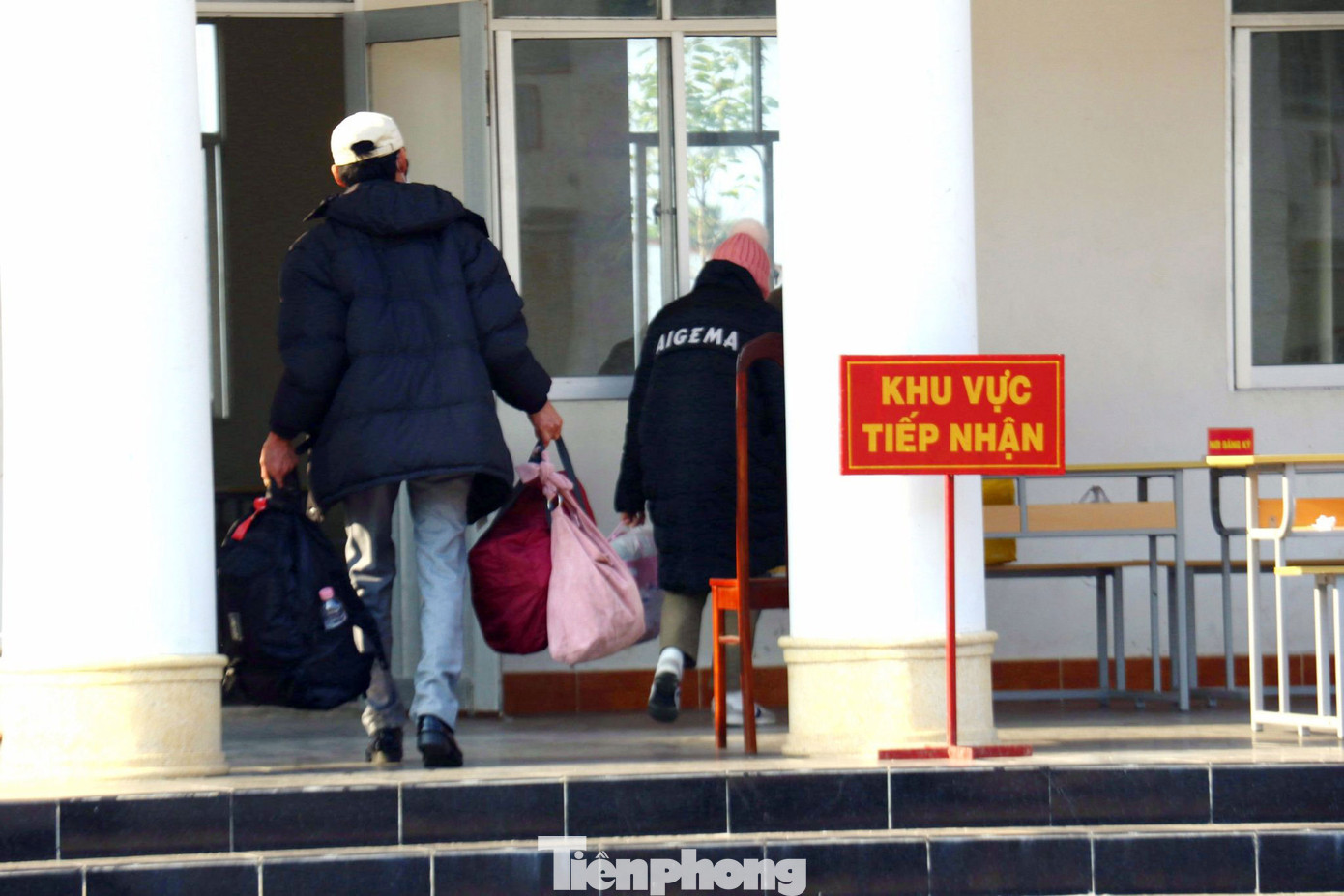 Bên trong khu vực cách ly 28 người về từ vùng dịch tại Trường quân sự Cần Thơ ảnh 5