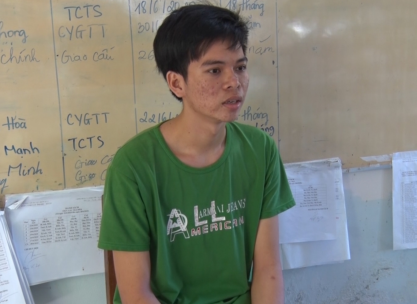 Nhận lời đến nhà bé gái 12 tuổi ngủ chung, nam thanh niên bị khởi tố bắt giam ảnh 1