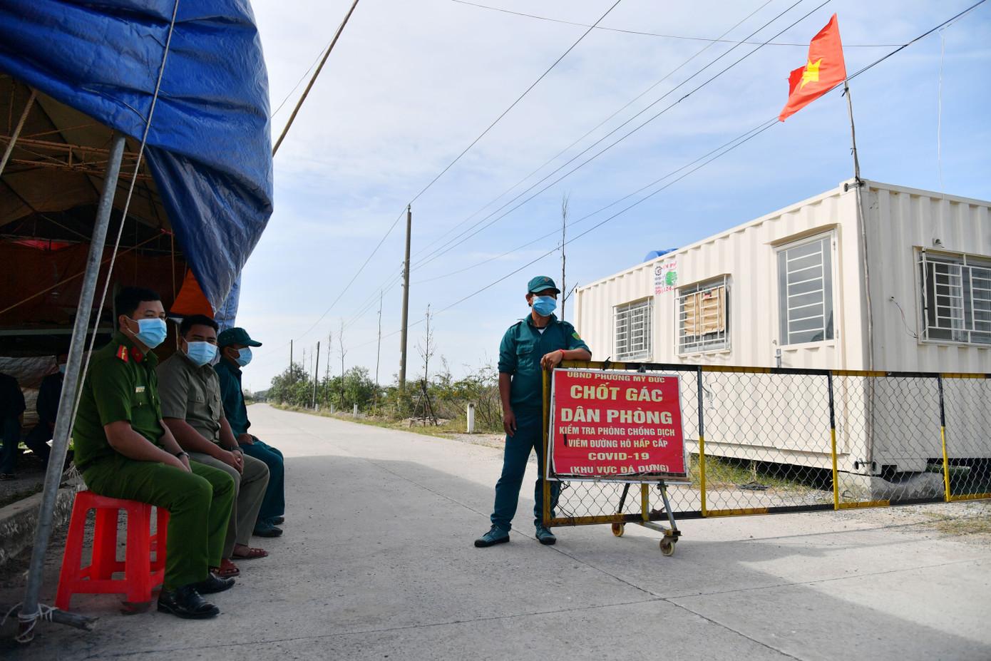 Kiên Giang tăng cường lực lượng hỗ trợ phòng chống dịch tuyến biên giới Tây Nam ảnh 1