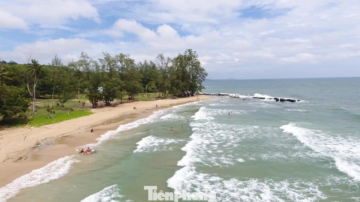 Loạt công trình không phép 'mọc' tại dự án Đảo Quý Thế Giới ở Phú Quốc ảnh 1