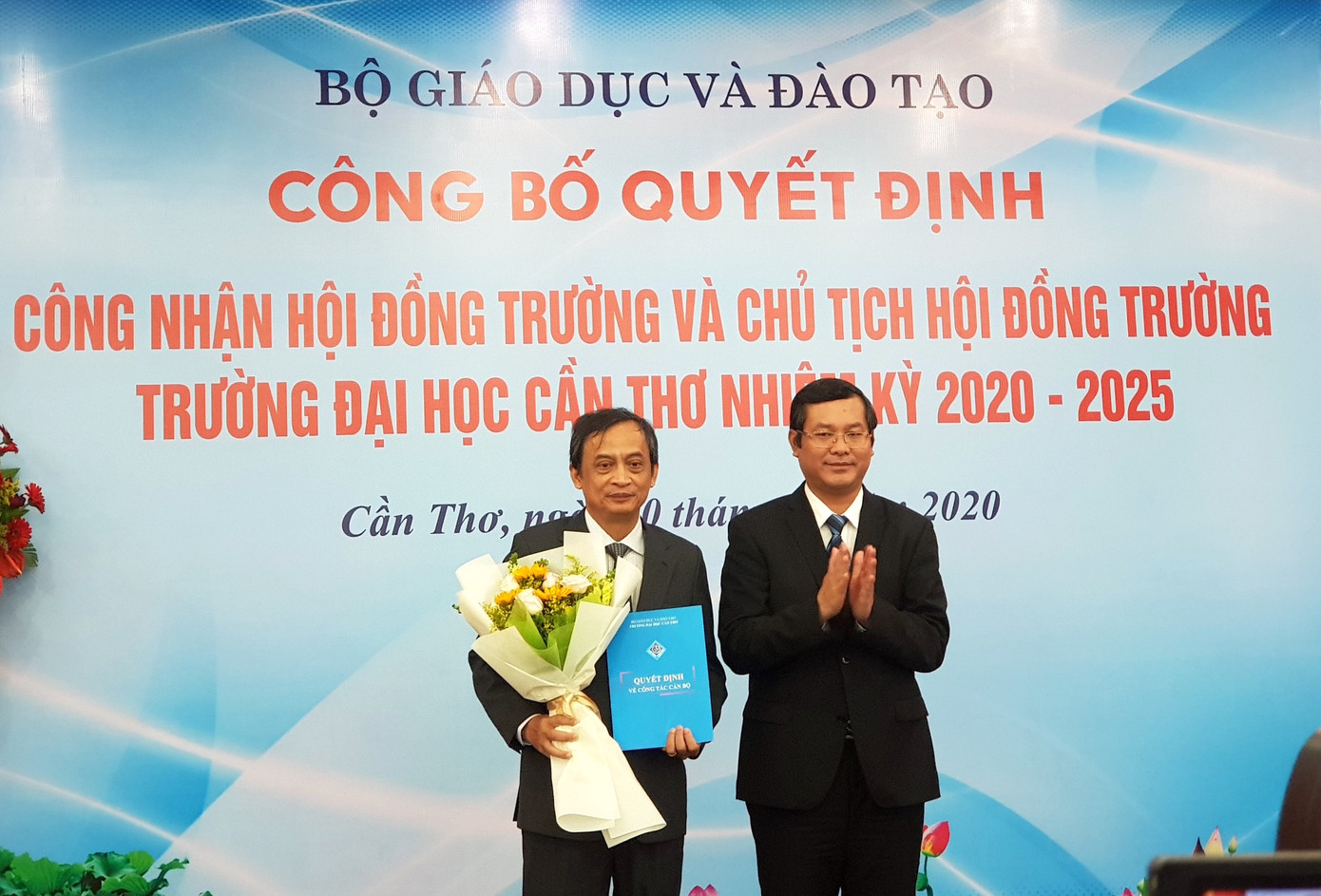 Công bố Quyết định công nhận Hội đồng Trường Đại học Cần Thơ ảnh 1
