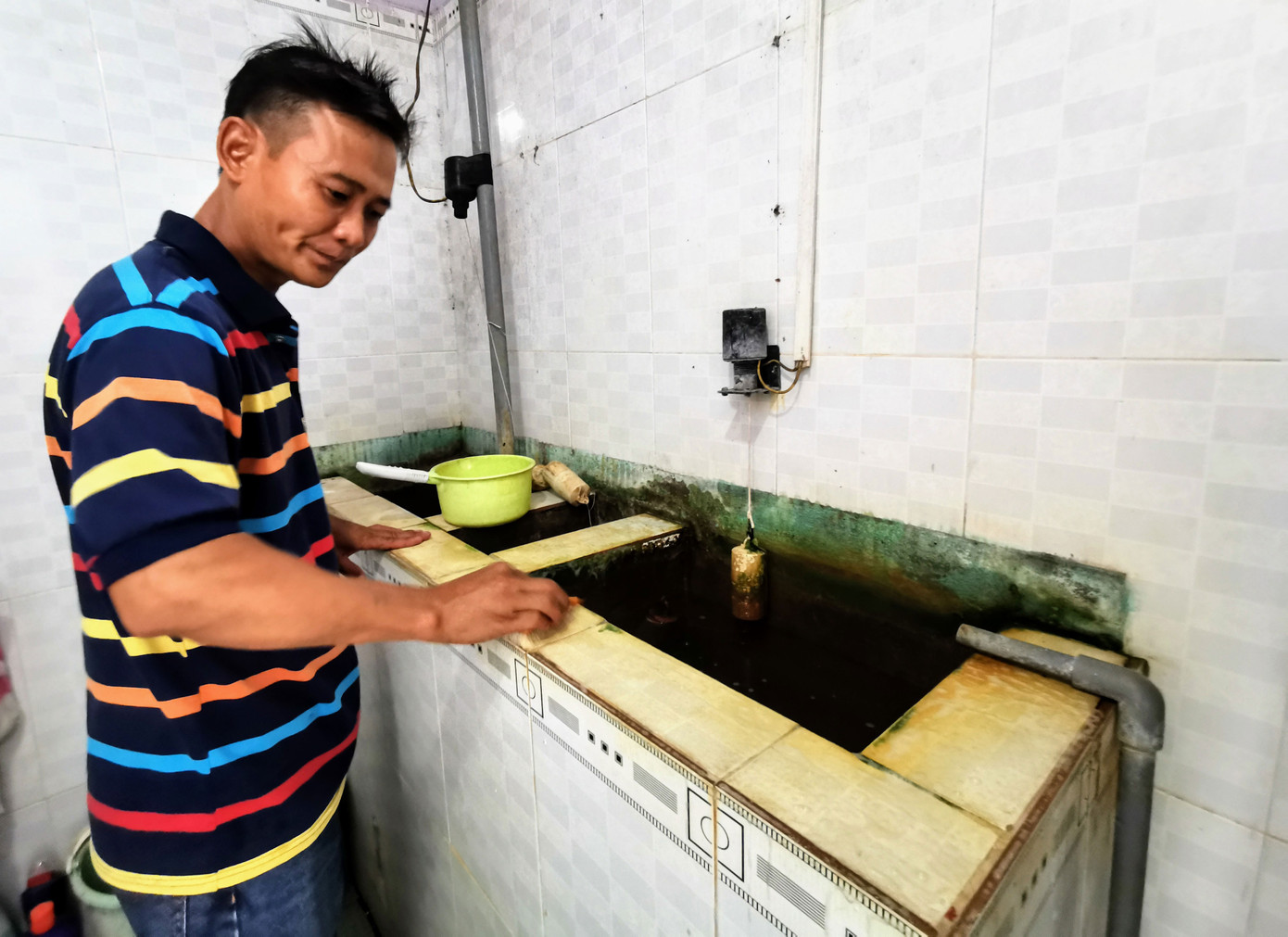 Dân khổ sở 10 năm không có nước sạch do vướng quy hoạch ảnh 2