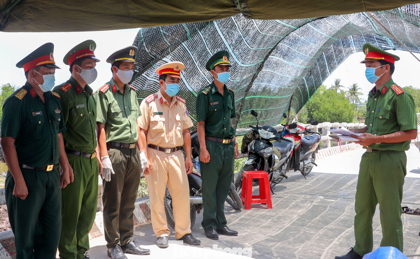 Cận cảnh khu vực phong tỏa, cách ly gần 1.600 người liên quan ca thứ 123 ảnh 2