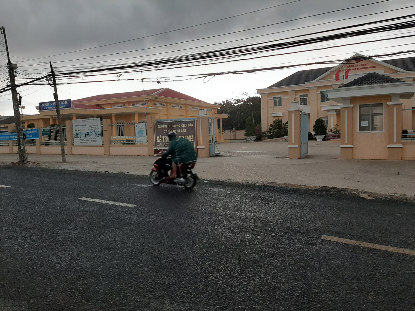 Miền Tây đón mưa 'vàng’ giải hạn ảnh 11