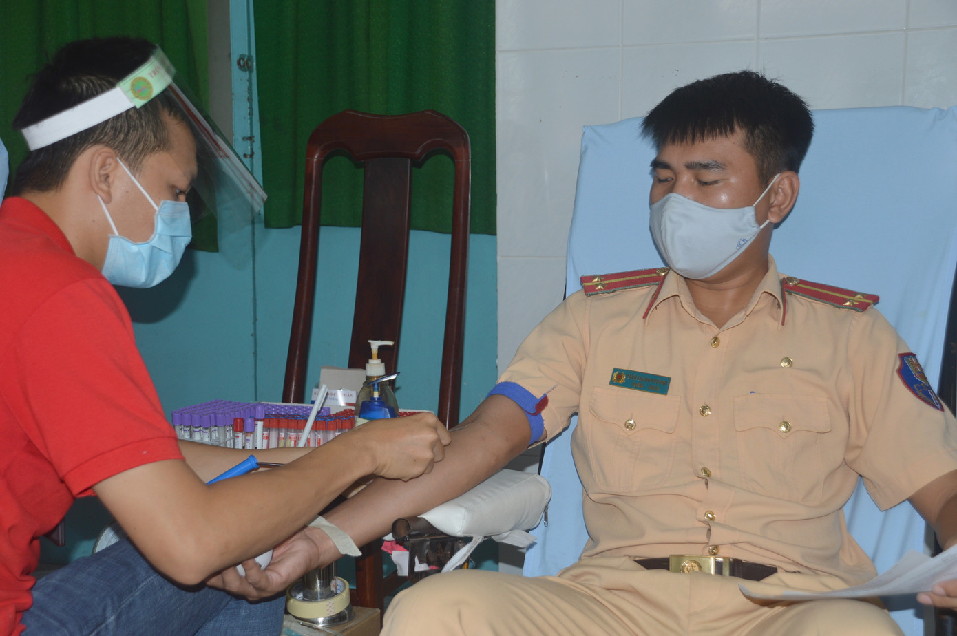 Công an Sóc Trăng phát động hiến máu tình nguyện ảnh 4