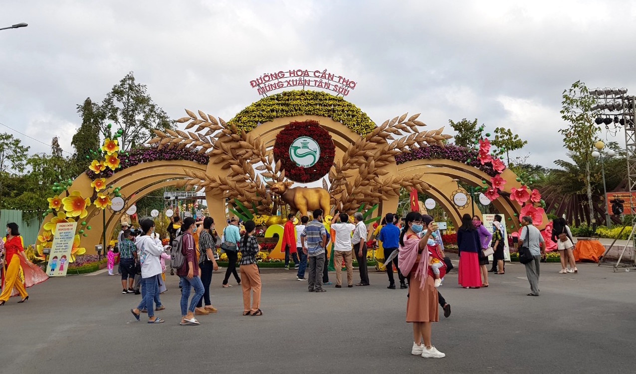 Cần Thơ bế mạc đường hoa sớm 5 ngày để phòng dịch COVID -19 ảnh 1