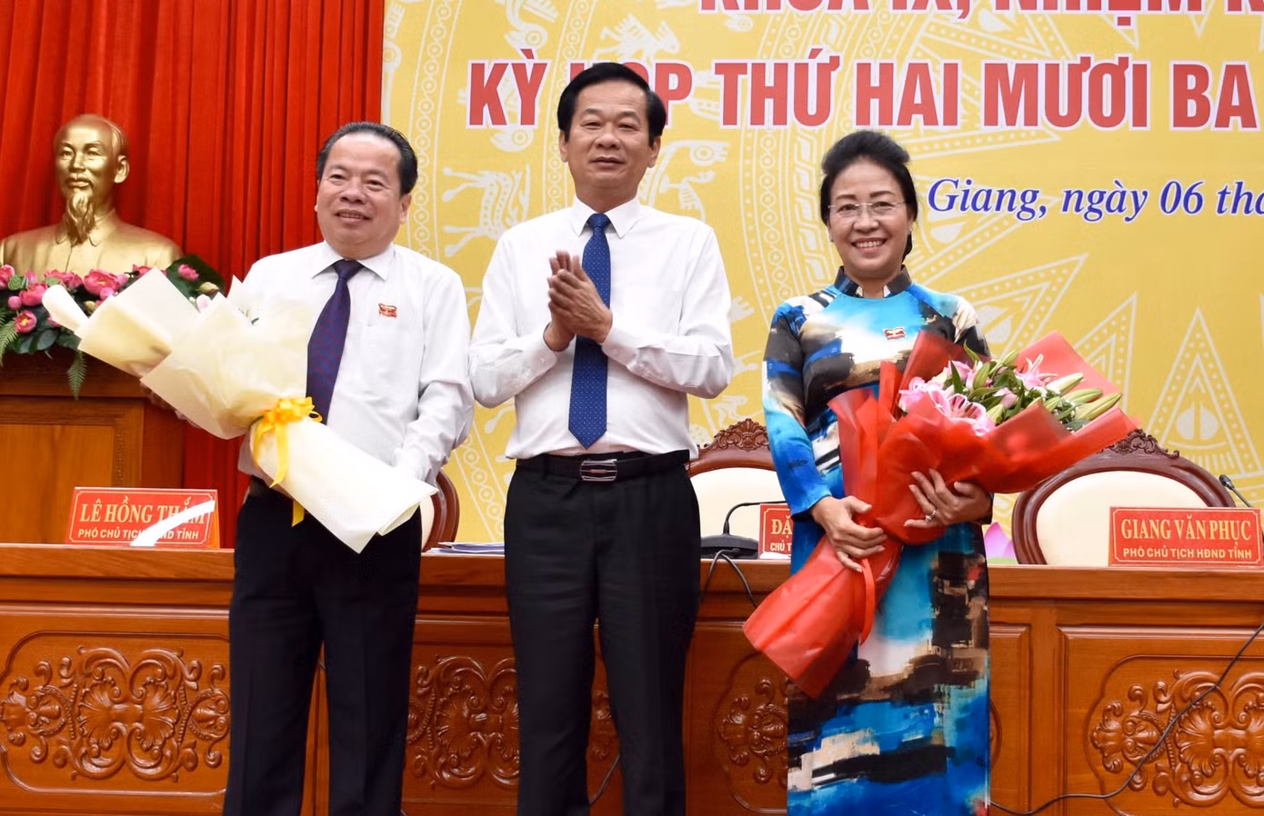 Kiên Giang có tân Chủ tịch HĐND và Chủ tịch UBND tỉnh ảnh 2