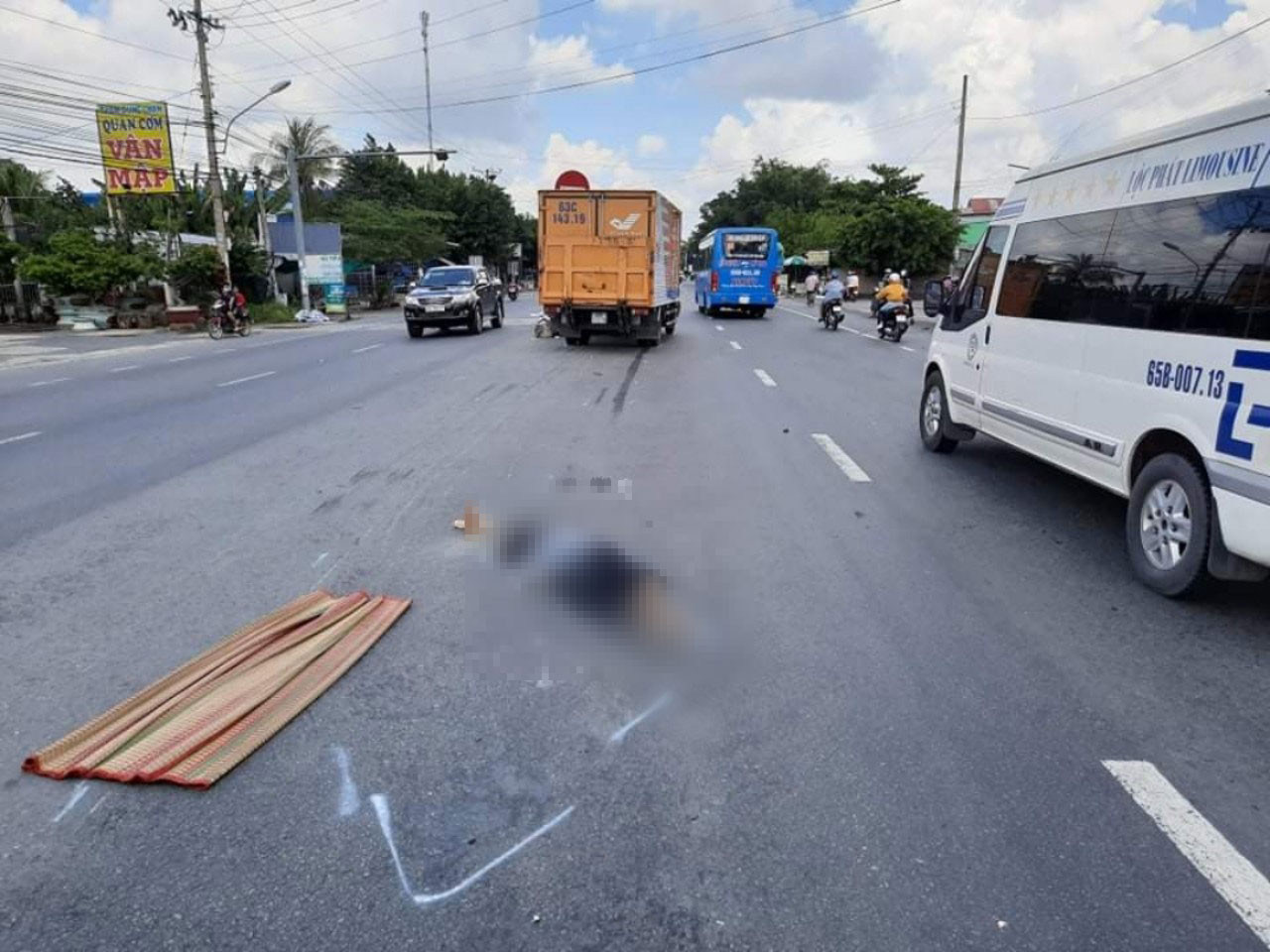 Hai chị em thương vong khi đang trên đường đi đám tang ảnh 2