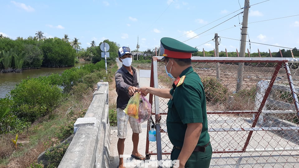 Cận cảnh khu vực phong tỏa, cách ly gần 1.600 người liên quan ca thứ 123 ảnh 7