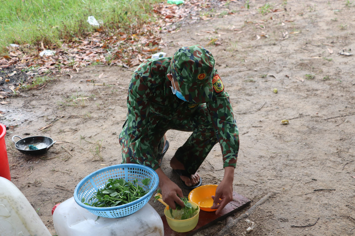 Kiên cường phòng, chống dịch nơi tuyến đầu biên giới An Giang ảnh 14