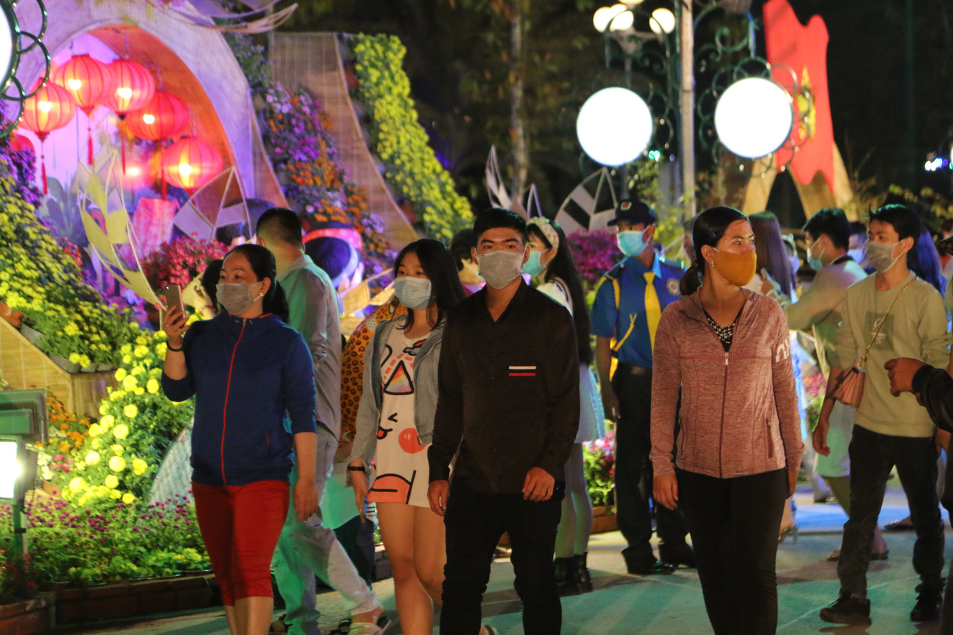 Cần Thơ bế mạc đường hoa sớm 5 ngày để phòng dịch COVID -19 ảnh 2