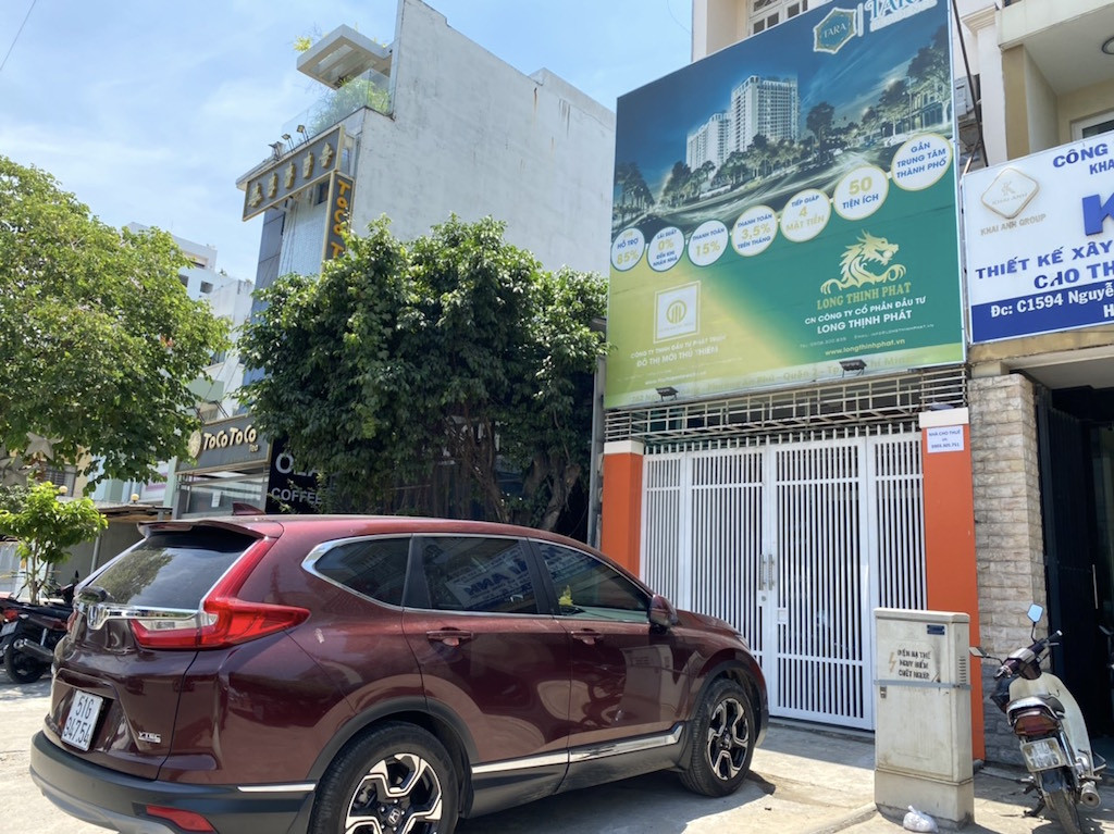 Hàng loạt sàn môi giới bất động sản đóng cửa vì dịch Covid-19 ảnh 3