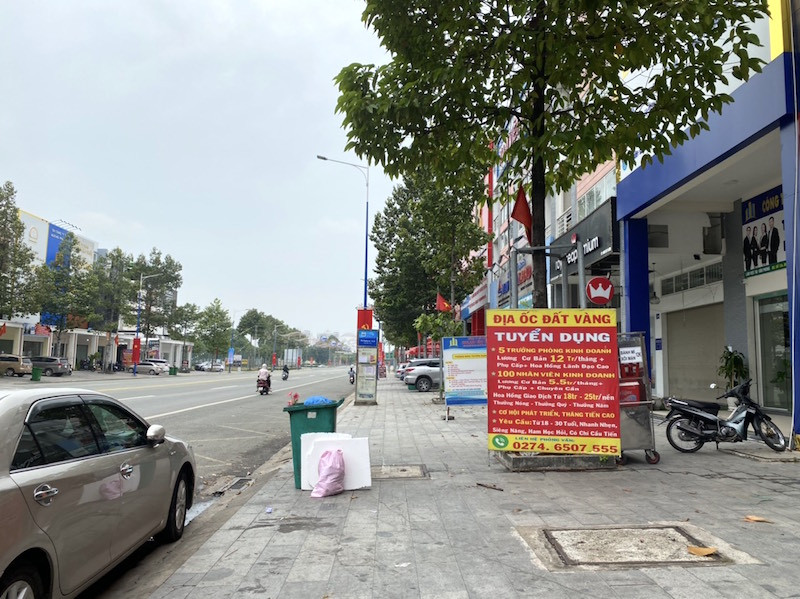 'Phố bất động sản' đìu hiu giữa mùa dịch COVID-19 ảnh 6