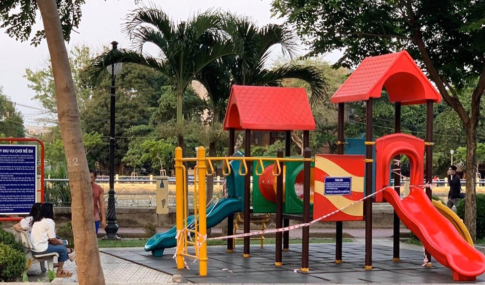Công viên Sài Gòn đìu hiu giữa mùa dịch COVID-19 ảnh 5