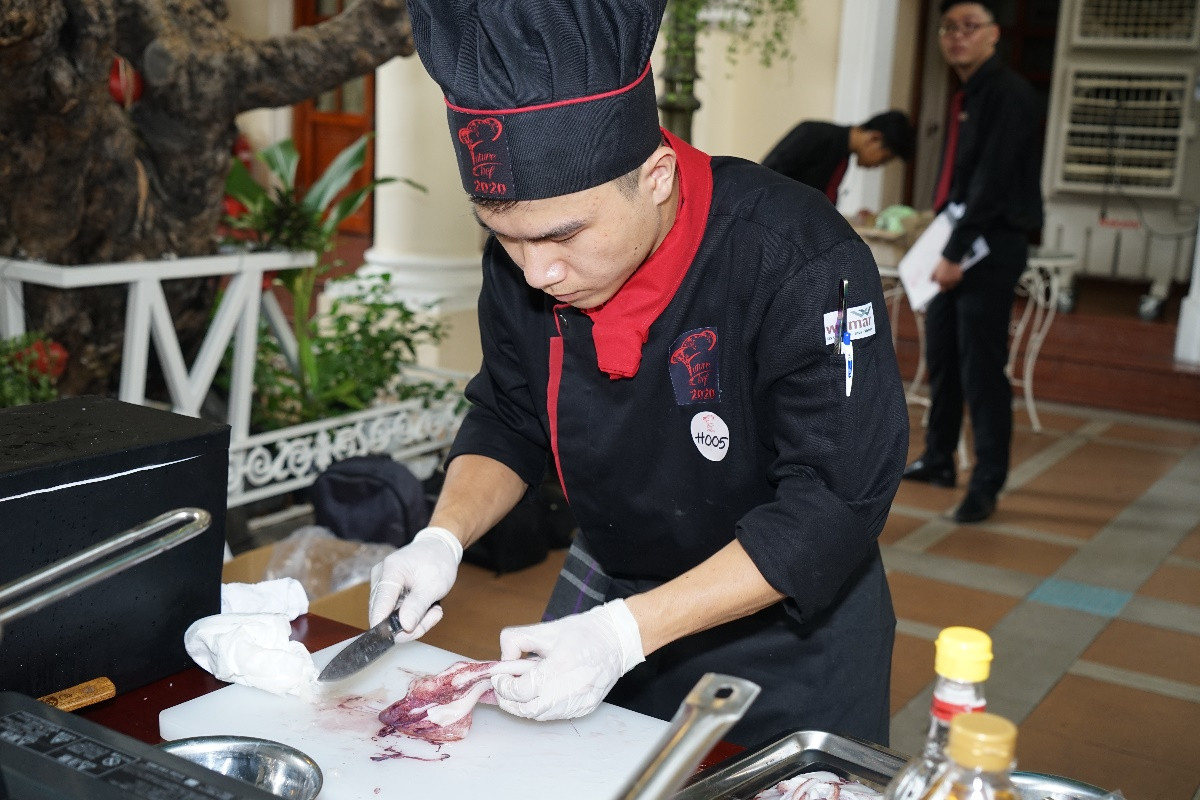 Sinh viên trường ĐH Hoa Sen nâng tầm ẩm thực Việt ảnh 1