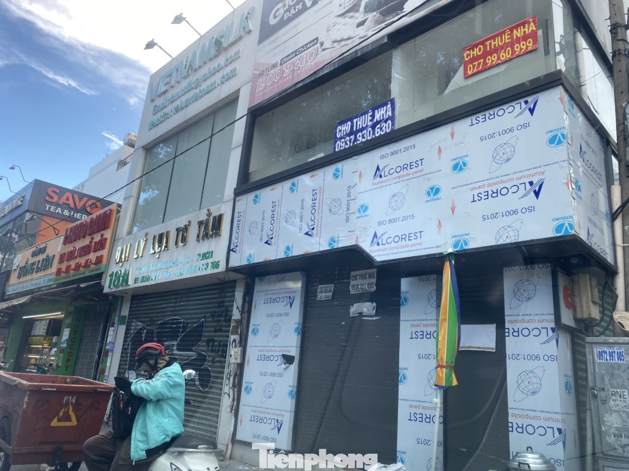 Nhà phố tiền tỷ 'thi nhau' đóng cửa, treo biển cho thuê ở trung tâm Sài Gòn ảnh 18