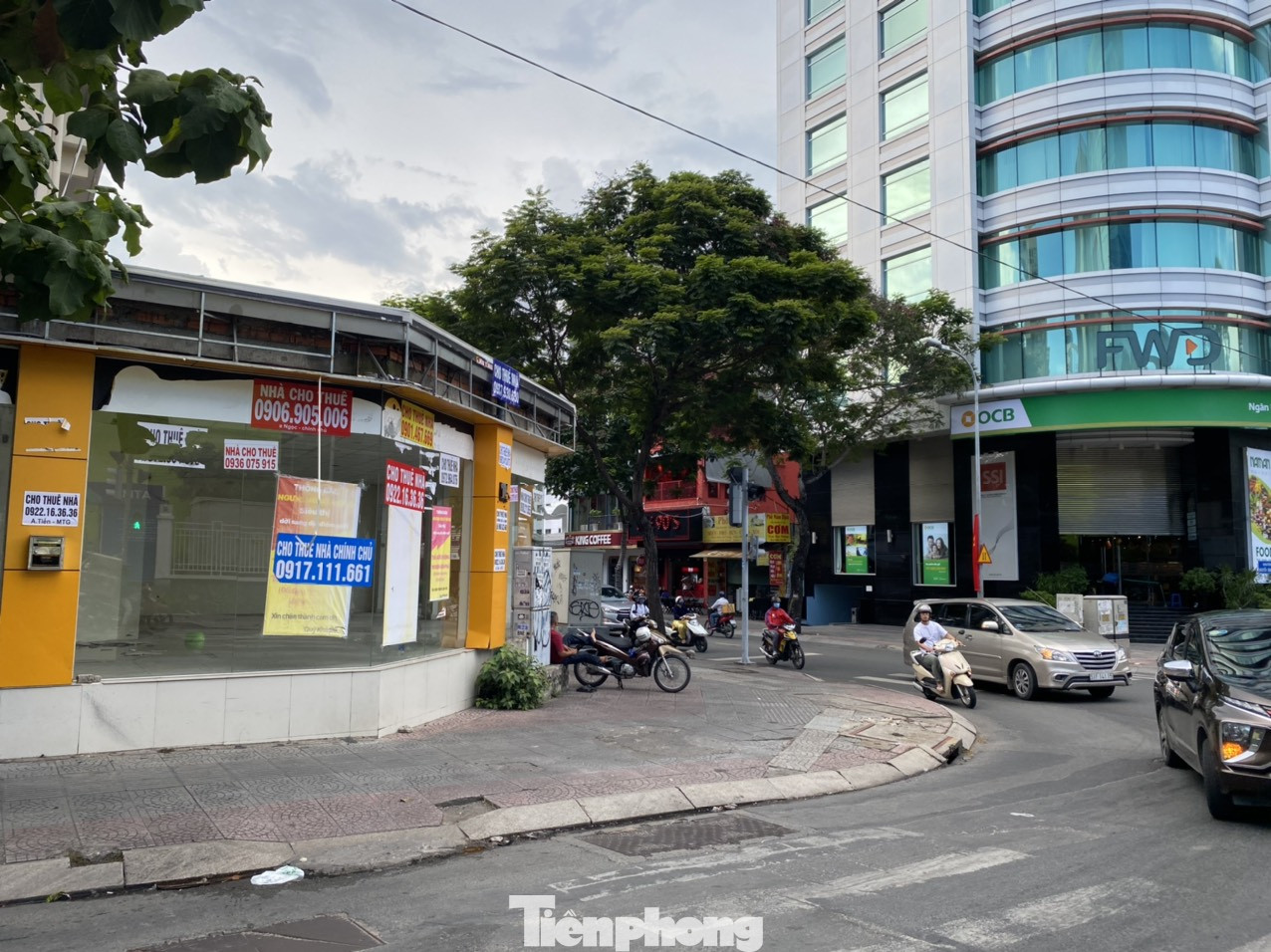 Nhà phố tiền tỷ 'thi nhau' đóng cửa, treo biển cho thuê ở trung tâm Sài Gòn ảnh 2