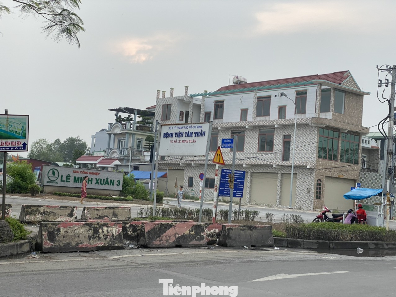 Chưa bàn giao, Bệnh viện Tâm thần TPHCM đã sụt lún như gặp động đất ảnh 5